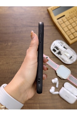Apple iPhone 11 Pro Uyumlu Premium Deri Dokulu Darbelere Karşı Dayanıklı Nazal Silikon Kılıf Siyah