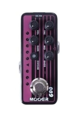 Mooer Blacknight 009 Preamp Pedalı
