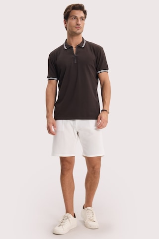 Tudors Erkek Slim Fit Dar Kesim %100 Pamuk Kısa Kollu Fermuarlı Kahverengi Polo Yaka Tişört-51565