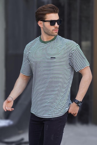 Madmext Haki Bisiklet Yaka Çizgili Kısa Kollu Arma Detaylı Erkek T-shirt 7031 Haki