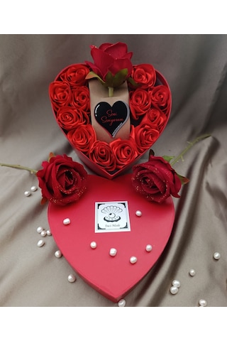 İnci Mode Seni Seviyorum 12+1 Çiçekli Kalpli Kutu Hediyelik Çiçek Kutusu Kırmızı Hediye Kutusu
