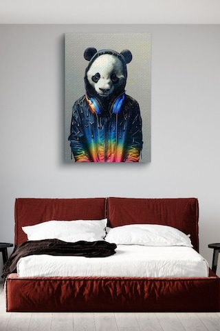 Müzik Dinleyen Genç Panda Yağlı Kanvas Tablo