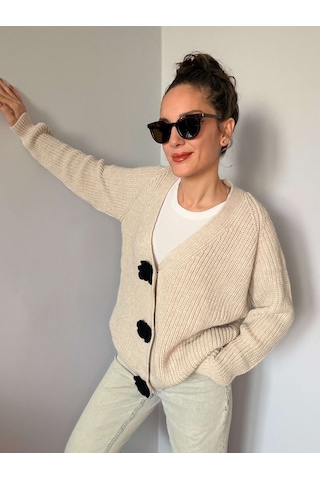 Ali Butik Krem Gül Motif Detaylı Triko Hırka Krem