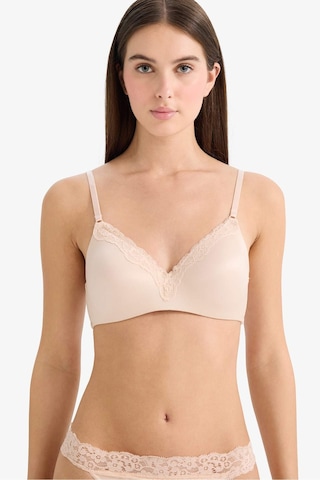 Defacto Dantel Detaylı Saten Kaplı Pedli Balensiz Tişört Bra-fall İn Love G4698ax25wnbg391 Bej-bg391