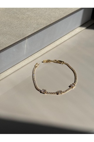 Baget Taş Detaylı Altın Kaplama Zarif Kadın Çelik Bileklik Altın