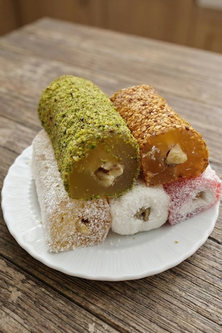 Karışık Çeşnili Şeker Sucuğu 500 Gram