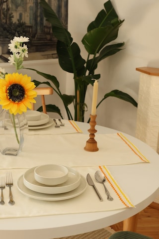 Yakacihome Ziggy 5 Parça 4 Parça Amerikan Servis & 1 Parça Runner Duck Keten Yıkanabilir Leke Tutmaz Set Krem