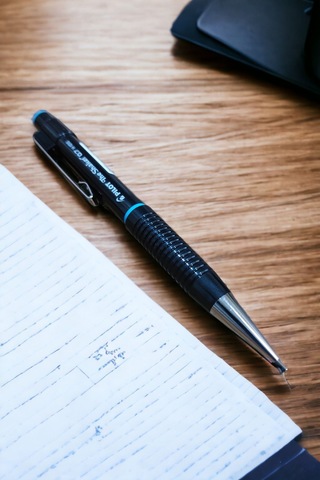 Pilot The Shaker 0.7 Mm Versatil Uçlu Kalem Yeni Üretim Sallayınca Uç Çıkaran Kalem