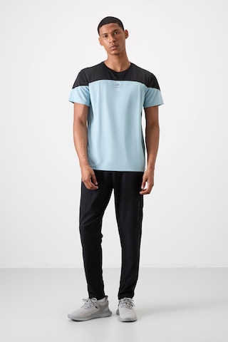 Tommy Life Açık Mavi Polyester Nefes Alan Dokulu İnce Esnek Standart Fit Erkek Performans T-shirt - 88386 Açik Mavi