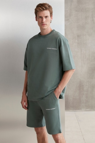 Colombıa  Erkek 2'li Set Comfort Fit Rahat Kalıp Yazı Nakışlı Şardonsuz Yeşil Eşofman Takımı