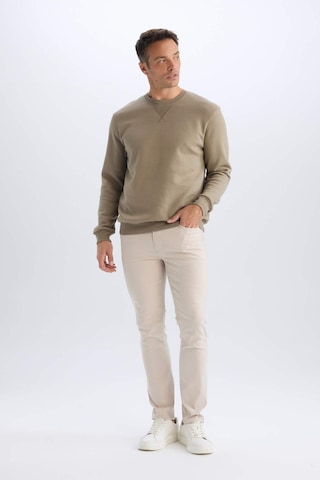 DeFacto Regular Fit Bisiklet Yaka Kalın Basic Düz Sweatshirt T3777AZ25SPKH500