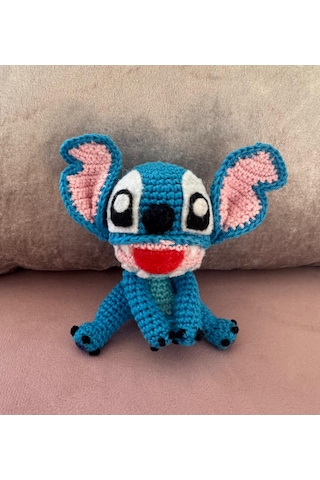 Mini Oturan Stitch Amigurumi Figür 12 Cm 001