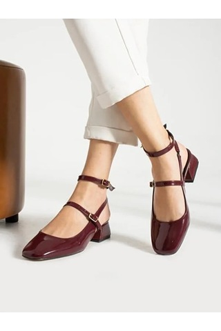 Beyaz Pine Cone Kapalı Küt Burun Topuklu Kadın Ayakkabı Bordo Bordo