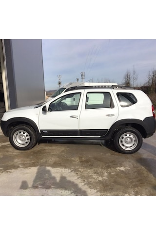 Dacia Duster Çamurluk Dodik 2013-2017 Yılı Arası Yılı Arası 8 Par Siyah
