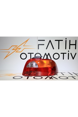 Toyota Avensis 98/02 Sağ Stop Lambası R