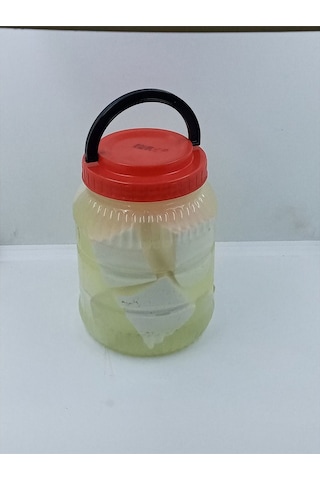 Yayla Gurme Tam Yağlı Köy Tipi Peynir 1 KG Yayla Gurme Tam Yağlı Köy Tipi Peynir 1 KG