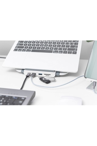 Dizüstü Yükselticili Usb-c Istasyonu 8 Bağlantı Noktalı Gümüş/