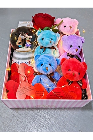 Romantik Hediye Kutusu Işıklı Kalpli Mesajlı Kar Küresi Ve Peluş Ayıcıklarla Dolu Sevgiliye Hediye Renkli