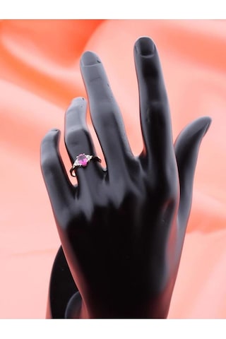 Pembe Safir Tektaş Pırlanta Yüzük Rose Gold