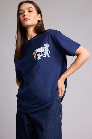Defacto %100 Pamuk Tom & Jerry Oversıze Bisiklet Yaka Sırt Baskılı Kısa Kollu Tişört H4193ax26aunv241 Lacivert-nv241