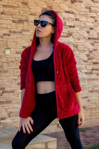 Kadın Kırmızı Peluş Yumoş Fermuarlı Kapüşonlu Cepli Welsoft Ceket 22kckteres 001