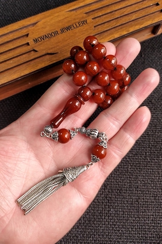 11 x 11 MM Helezon Hare Sıkma Kehribar Tesbih, Zırh Püsküllü Tespih