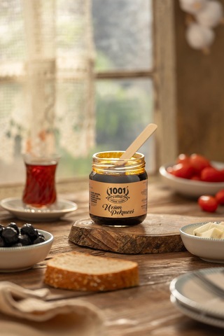 1001 Çiftliği Doğal Üzüm Pekmezi 200gr Katkısız