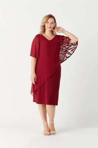 Moda Berray 4051 Bordo Pelerinli Payetli Esnek Kumaş Büyük Beden Elbise Bordo