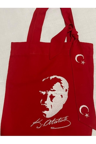 Atatürk Resmi Nakış İşlemeli Kumaş Çanta Kırmızı