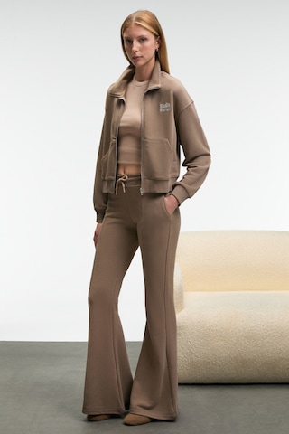 Grımelange Torına Kadın Nakış Detaylı Fermuarlı Çift Cepli Relax Vizon Ceket Vizon