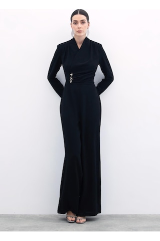 Sateen Fiyonk Aksesuarlı Krep Tulum - Siyah-135848 Siyah