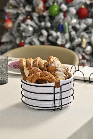 Mat Siyah Yuvarlak Ekmek Sepeti Şık,ekmeklik Beyaz Hasır Örmeli Makrome-çok Amaçlı Metal Paslanmaz Siyah - Beyaz