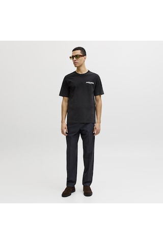 Jack & Jones Erkek Gögüs Baskili Sifir Yaka Kisa Kollu Tisört - Oscar - 12302469 Siyah