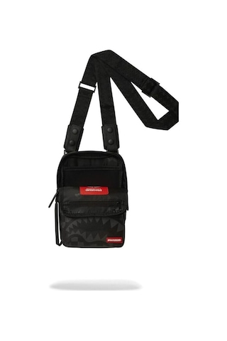 Sprayground Siyah Askılı Çanta Ayarlanabilir Çapraz Askı Ve Fermuarlı Kapatma Omuz Çantası