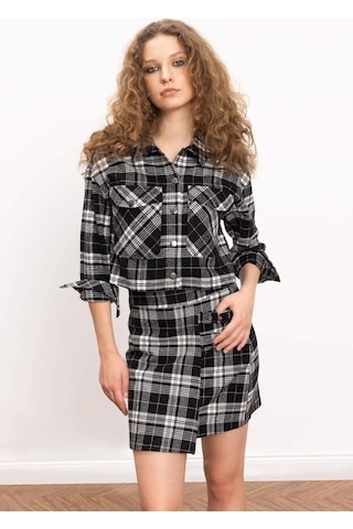 DeFacto Coool Oversize Geniş Kalıp Crop Cepli Kalın Flanel Uzun Kollu Ceket Gömlek D7914AX24AUBK27