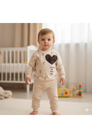 Kız Çocuk Leopar Desenli Kalp Baskılı Alt Üst İkili Gündelik Takım 1-4 Yaş Krem