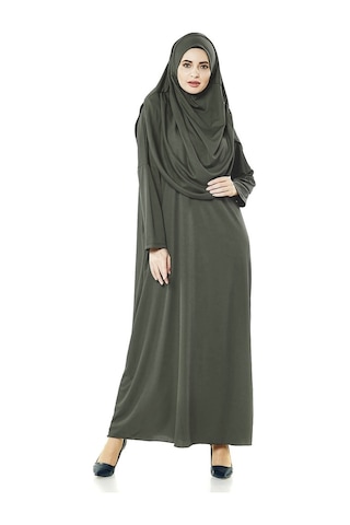 5 Farklı Renk Seçeneği Ile Tek Parça Namaz Elbisesi