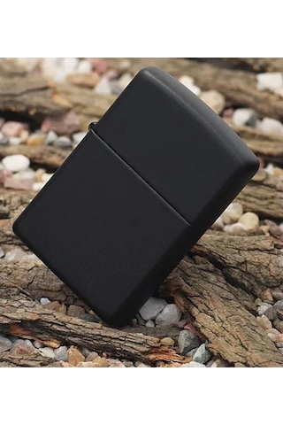 Zippo Benzinli Çakmak + Clipper Benzin 80 Ml + 20 Li Çakmak Taşı