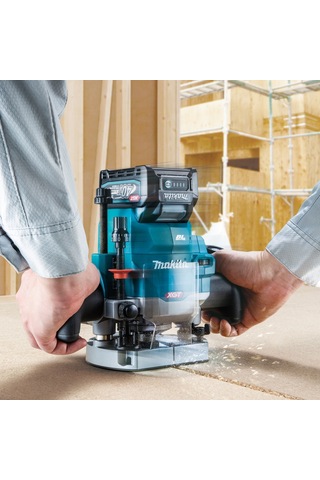 Makita Akülü Freze 40v Rp001gz