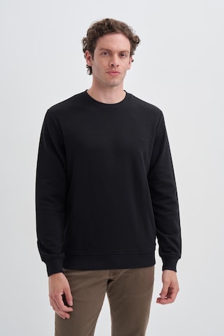Cazador 56060 Erkek Bisiklet Yaka Sweatshirt Siyah