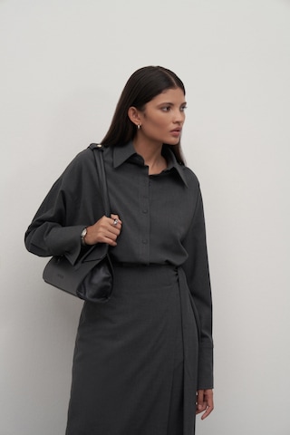 Private Edition Anvelop Etek Antrasit