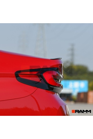Bmw G30 M5 Spoiler Parlak Siyah