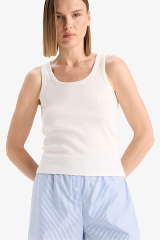 Defacto Regular Fit Yuvarlak Yaka Kolsuz Ribana Pijama Üstü-fall İn Love F0110ax25smer98 Ekru