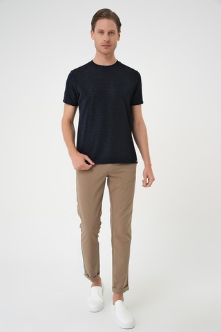 Efor Comfort Fit Bisiklet Yaka Viskon Karışımlı Dokulu Casual Lacivert Tişört Ts 896 Lacivert