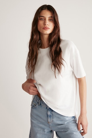 Grimelange Jemmy Kadın %100 Organik Pamuk Relaxed Fit Yırtmaçlı Yuvarlak Yakalı Beyaz T-shirt Beyaz