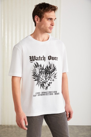Grimelange Clıent Erkek %100 Organik Pamuklu Regular Fit Baskı Detaylı Bisiklet Yaka Örme Beyaz T-shirt