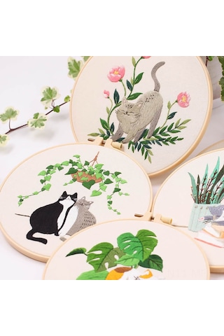 Mufunye Dıy Kedi Desenli İpek İşleme Seti - 30x30cm Kumaş, 20x20cm Taha, Tüm Malzemeler Dahil - Başlangıçcı Dost Ev Dekoru El Sanəti Paketi