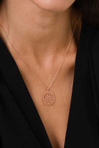 Saenasilver Rose Lotus Çiçeği Gümüş Kolye