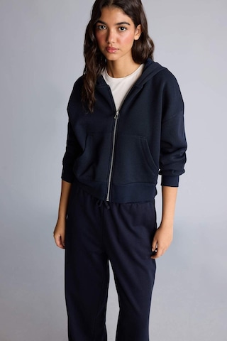 Defacto Regular Fıt Kapüşonlu Kalın Fermuarlı Lacivert Basic Sweatshirt I2412ax26aunv248 Lacivert-nv248