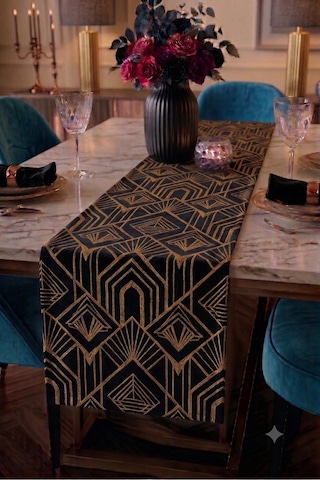 Premium Masa Runner Dijital Baskılı Çizgi Desenli Dekoratif Salon Mutfak Yemek Masası Runner Örtüsü 45x140 Cm Siyah
